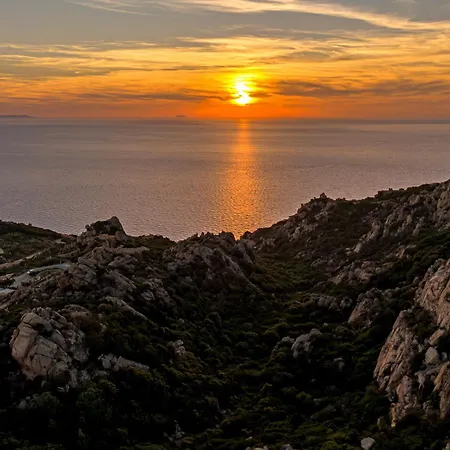 Solo - Con Piscina Sardegna